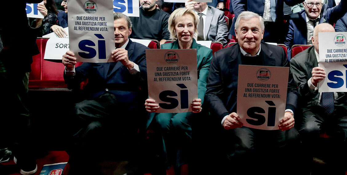 Forza Italia apre a Calenda, lui: ‘Collaboro ma non con gli estremisti’