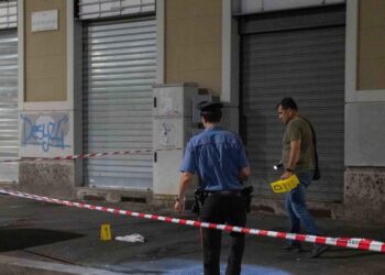 Uomo ferito da colpi di pistola a Milano, ferimento dopo una lite