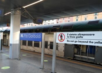 Ragazza denuncia di essere stata violentata in stazione a Milano