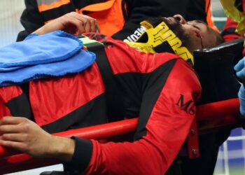 Loftus-Cheek fuori in barella dopo lo scontro con Corvi: cosa è successo in Milan-Parma