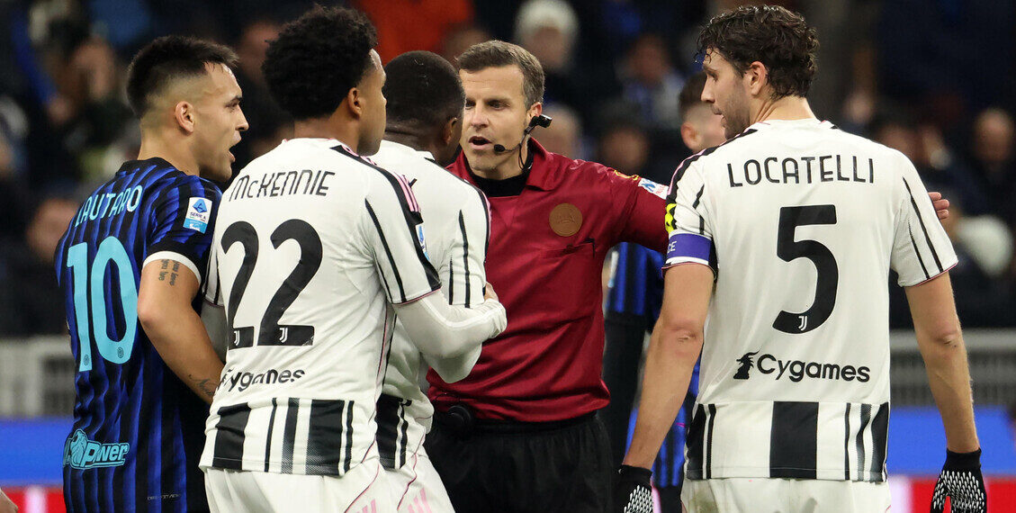 Calcio: rabbia Juve nel tunnel, Spalletti e Chiellini contro l’arbitro