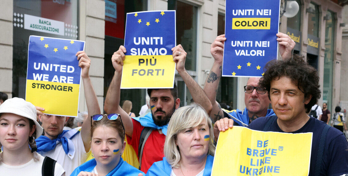 Il 24 febbraio i colori della bandiera ucraina su Palazzo Marino