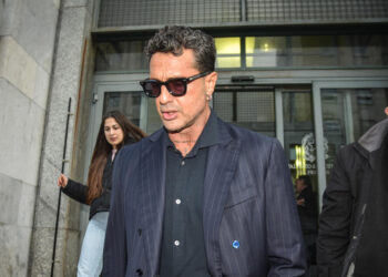 Giudice: ‘Per Corona una denuncia, non rimuove i video su Signorini’