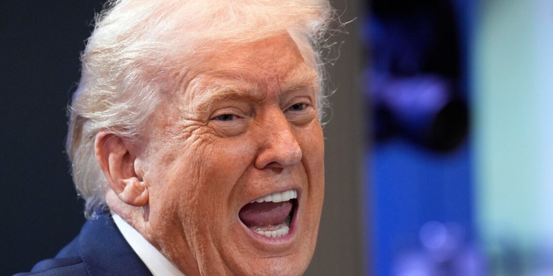 Stop ai dazi di Trump dalla Corte Suprema, si torna alle tariffe al 10% e al 50% per tutti