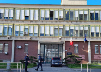 Sappe, cinque agenti feriti al carcere minorile Beccaria