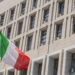 Alta tensione Iran, Farnesina: “Italiani via dal Paese, attenzione anche in Israele”