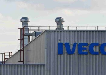 Iveco, utili 2025 a picco con minori vendite in Europa