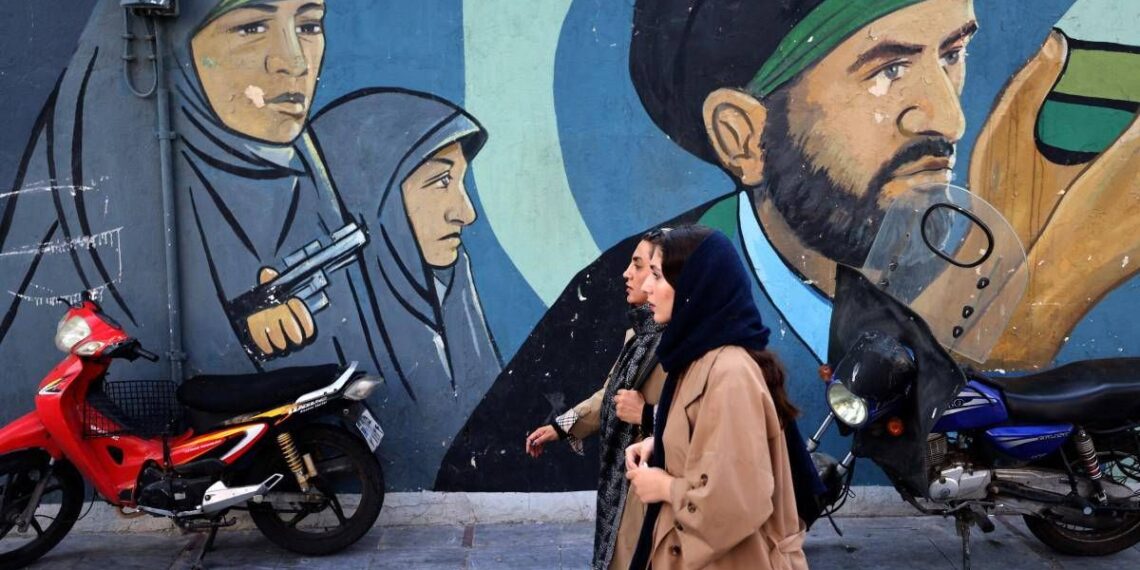 Iran-Usa, oggi nuovi negoziati. Trump vuole accordo ‘eterno’