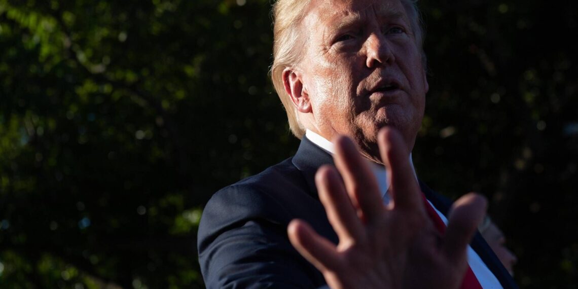 Caso Espstein, Nyt: “Dai documenti sparite accuse di una donna a Trump”