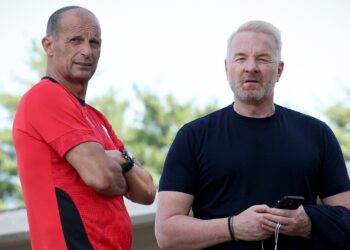 Kostic è del Milan: l’agente di Vlahovic, il blitz decisivo e la percentuale sulla rivendita