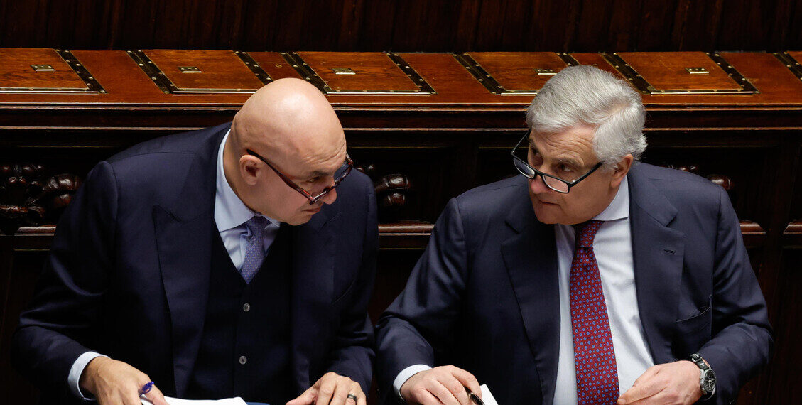 ‘Gli Usa fuori dal diritto’, il governo frena sulle basi