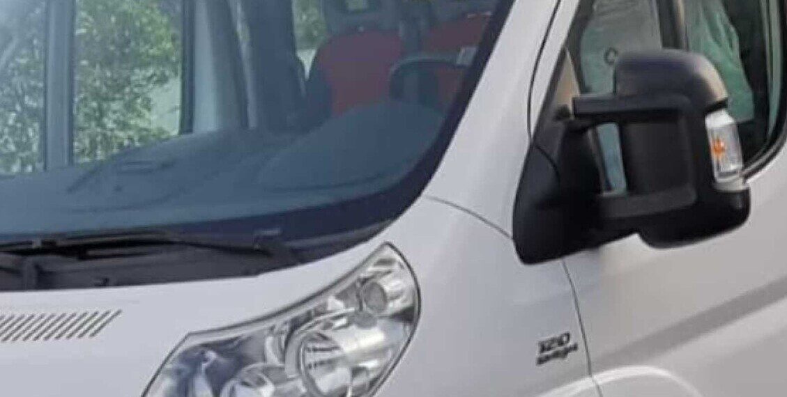 Pulmino attrezzato per Mariano, il 12enne che pesa 200 kg per una malattia