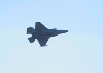 Attacco in Iran, l’analisi del generale Tricarico: “Drone su Cipro? Ipotesi guerra in Europa da scartare”