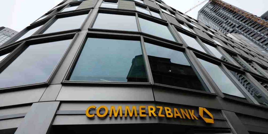 Orcel (Unicredit) pronto a rivedere OPS. Commerzbank spicca il volo