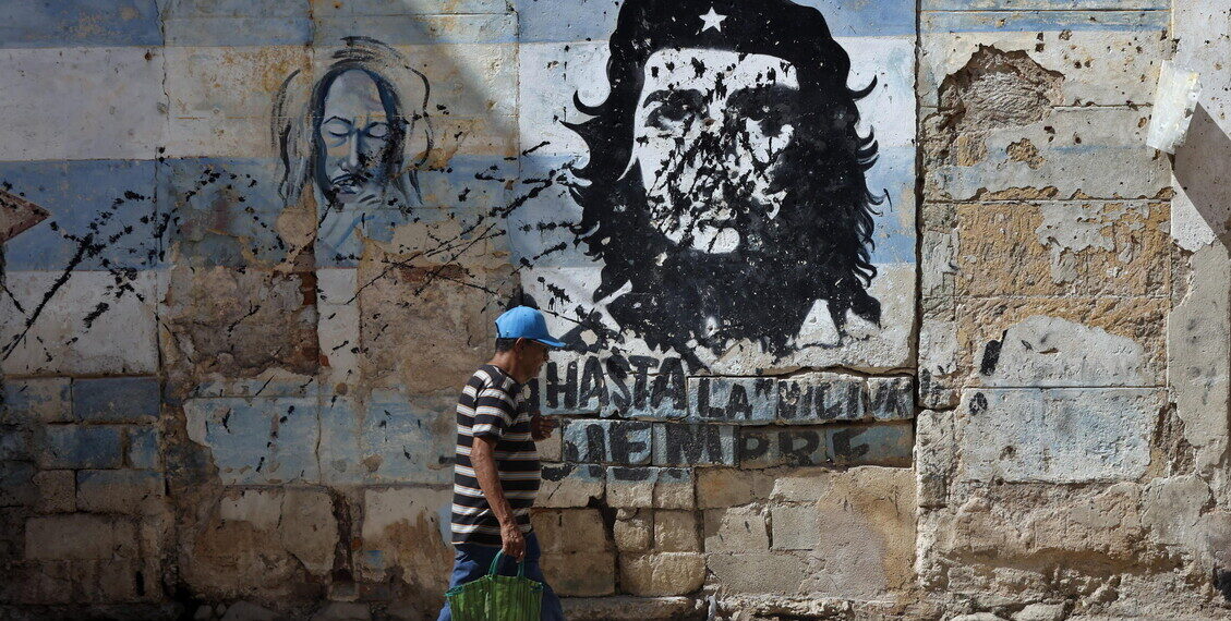 Trump, ‘Cuba vuole un accordo, me ne occuperò dopo l’Iran’