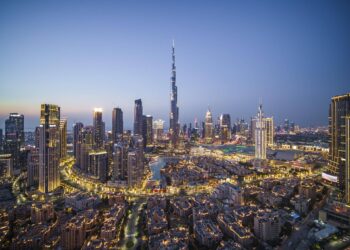 Crisi nel Golfo scuote il lusso, a rischio 6% ricavi totali del settore