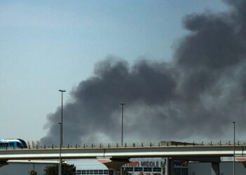 Cnn, a fuoco consolato Usa a Dubai, colpito da sospetto drone iraniano