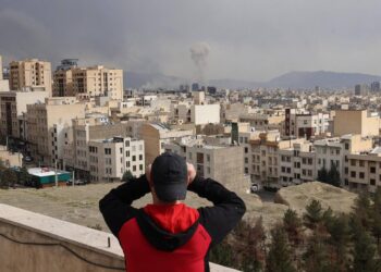 Attacco all’Iran, cosa fa l’Europa: le posizioni di Francia, Gran Bretagna, Spagna