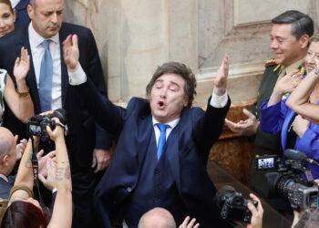 Cala ancora la povertà in Argentina, nel 2025 è scesa del 9,9%